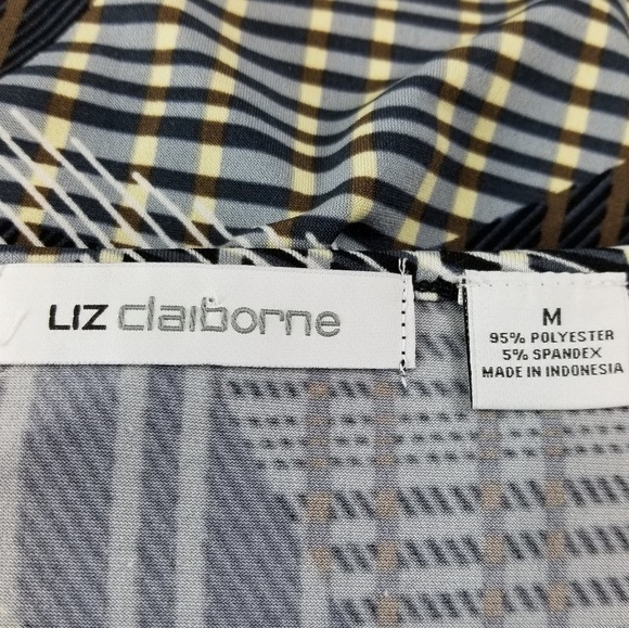 Liz Claiborne sz m 3/4 sleeve stretch top - Picture 3 of 8